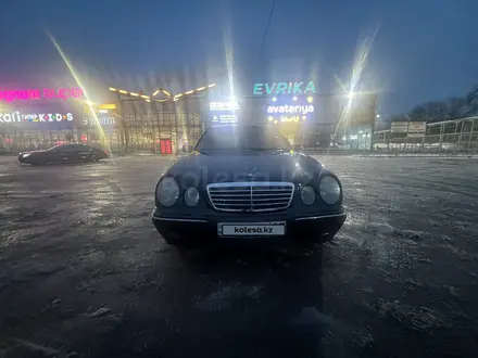 Mercedes-Benz E 430 2000 года за 3 700 000 тг. в Алматы – фото 10