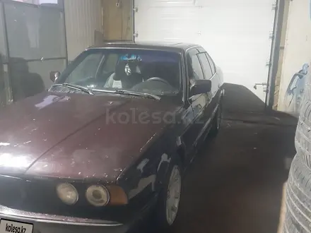 BMW 525 1990 года за 1 400 000 тг. в Астана