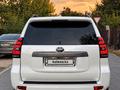 Toyota Land Cruiser Prado 2022 года за 23 300 000 тг. в Алматы – фото 5