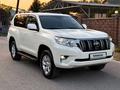 Toyota Land Cruiser Prado 2022 года за 23 300 000 тг. в Алматы – фото 3