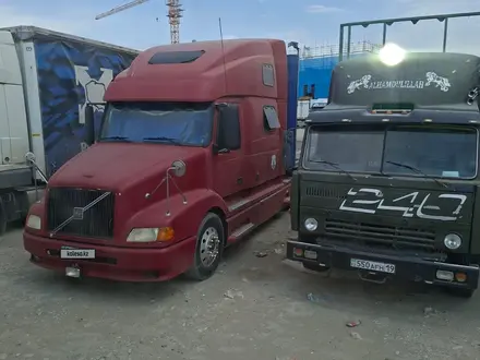 Volvo  VNL 1999 года за 9 000 000 тг. в Жаркент