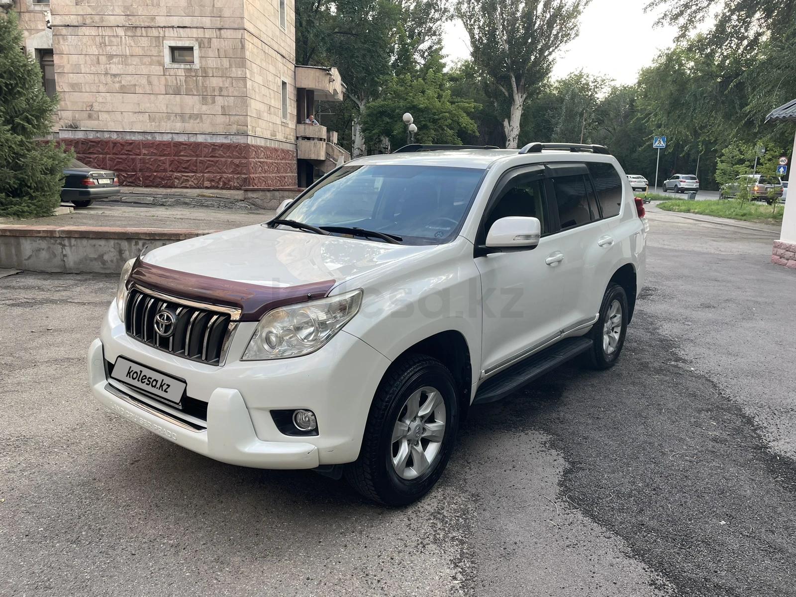 Toyota Land Cruiser Prado 2010 г.