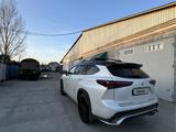 Toyota Crown Kluger 2025 года за 37 800 000 тг. в Семей – фото 4