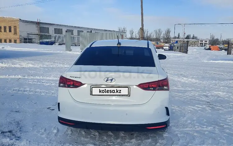 Hyundai Accent 2020 годаfor8 200 000 тг. в Уральск