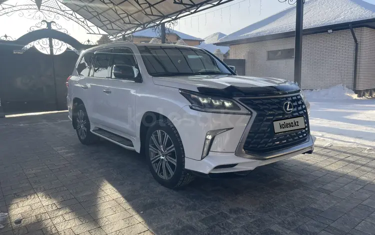 Lexus LX 570 2016 года за 35 000 000 тг. в Актобе