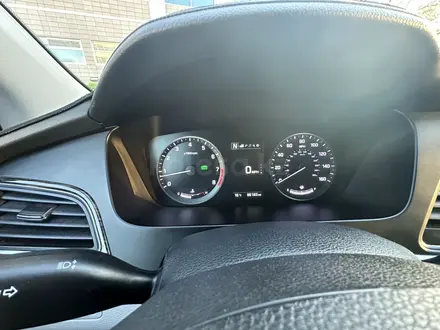 Hyundai Sonata 2017 года за 6 500 000 тг. в Актау – фото 17