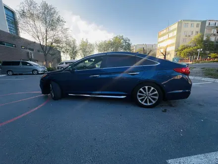 Hyundai Sonata 2017 года за 6 500 000 тг. в Актау – фото 5