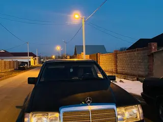 Mercedes-Benz E-Class, 1991