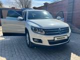 Volkswagen Tiguan 2016 года за 8 500 000 тг. в Тараз – фото 2