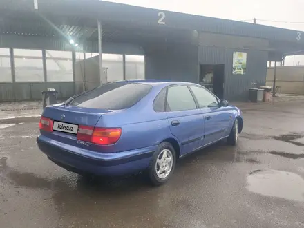 Toyota Carina E 1996 года за 1 800 000 тг. в Алматы – фото 4