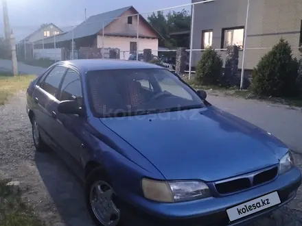 Toyota Carina E 1996 года за 1 800 000 тг. в Алматы – фото 6