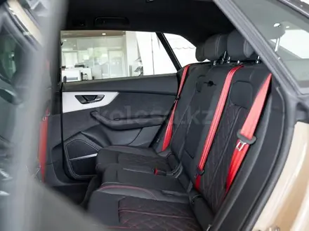 Audi Q8 55 TFSI Quattro Sport 2025 года за 58 149 000 тг. в Алматы – фото 26
