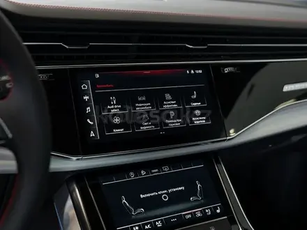 Audi Q8 55 TFSI Quattro Sport 2025 года за 58 149 000 тг. в Алматы – фото 44