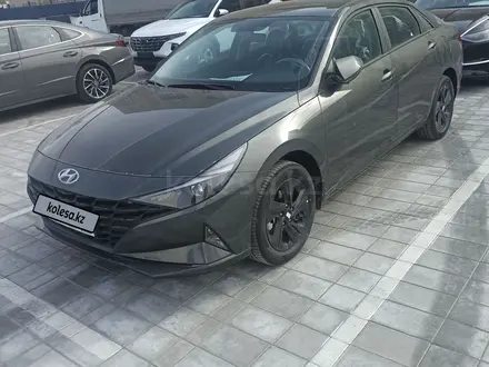 Hyundai Elantra 2023 года за 9 700 000 тг. в Костанай