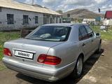 Mercedes-Benz E 200 1996 годаүшін2 000 000 тг. в Жезказган – фото 4