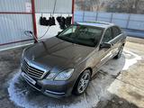 Mercedes-Benz E 250 2011 годаfor9 600 000 тг. в Астана – фото 3