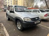 Chevrolet Niva 2014 года за 2 800 000 тг. в Астана – фото 2