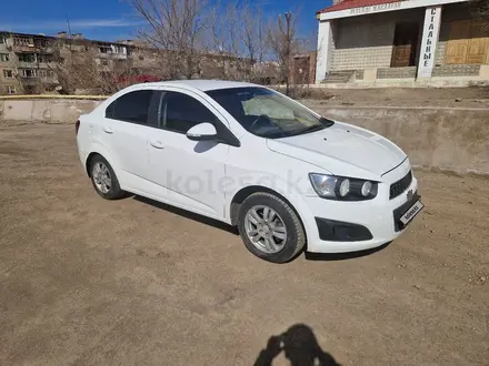 Chevrolet Aveo 2014 года за 3 500 000 тг. в Жезказган – фото 3