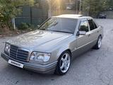 Mercedes-Benz E 280 1993 годаfor2 480 000 тг. в Алматы – фото 3