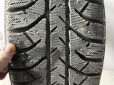 Шины Bridgestone ICE Cruiser 215/60 R16 за 80 000 тг. в Астана
