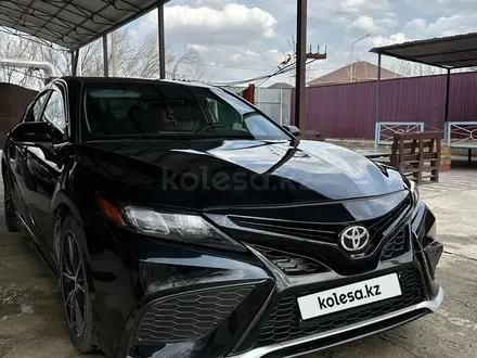 Toyota Camry 2021 года за 13 100 000 тг. в Кызылорда – фото 3