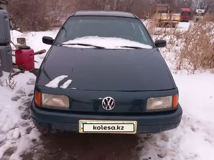 Volkswagen Passat 1992 года за 1 000 000 тг. в Актобе – фото 3