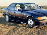 BMW 318 1992 года за 1 250 000 тг. в Астана – фото 5