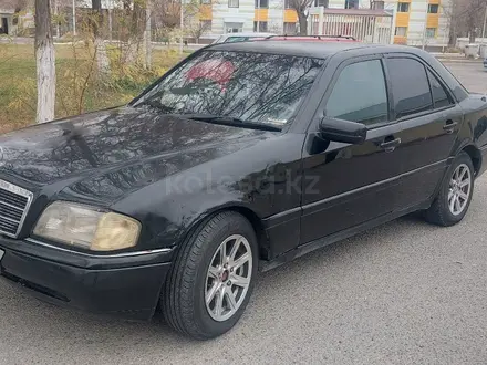 Mercedes-Benz C 180 1993 года за 1 000 000 тг. в Тараз – фото 2