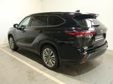 Toyota Highlander 2023 года за 35 000 000 тг. в Актобе – фото 5