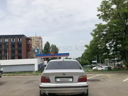 BMW 320 1995 года за 3 500 000 тг. в Алматы – фото 7
