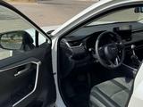 Toyota RAV4 2024 годаүшін16 500 000 тг. в Актау – фото 4
