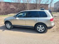 Volkswagen Touareg 2003 года за 3 750 000 тг. в Астана