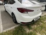 Hyundai Elantra 2019 года за 8 500 000 тг. в Шымкент – фото 4