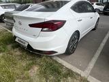 Hyundai Elantra 2019 года за 8 500 000 тг. в Шымкент – фото 5