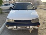 Volkswagen Golf 1994 годаfor1 400 000 тг. в Тараз