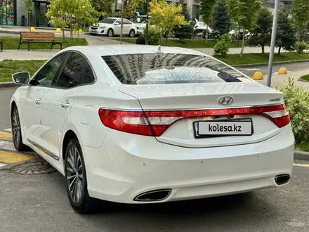 Hyundai Grandeur 2014 года за 7 950 000 тг. в Алматы – фото 13