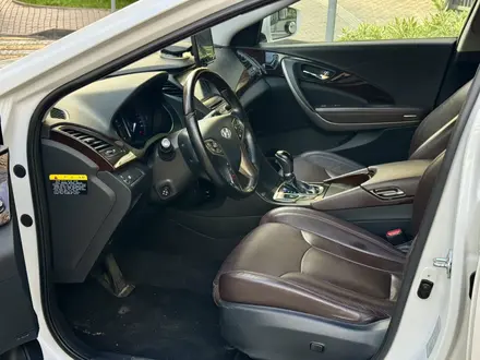 Hyundai Grandeur 2014 года за 7 950 000 тг. в Алматы – фото 17