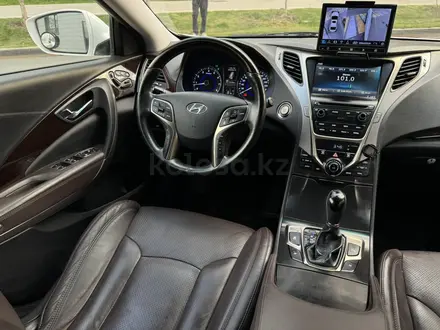 Hyundai Grandeur 2014 года за 7 950 000 тг. в Алматы – фото 27
