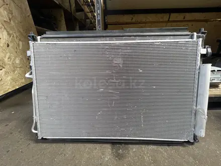 Диффузор радиатора Kia K5 20-нв за 120 000 тг. в Алматы – фото 2