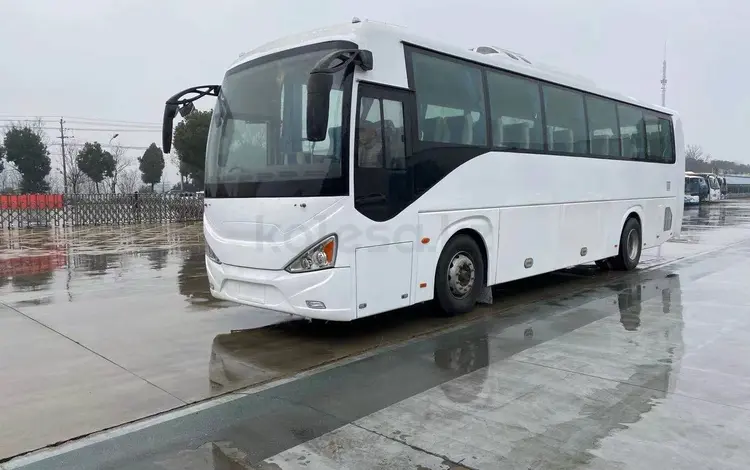Toyota  Новый автобус 50 мест 2024 года за 35 500 000 тг. в Алматы