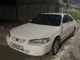 Toyota Camry 1998 годаүшін3 200 000 тг. в Павлодар