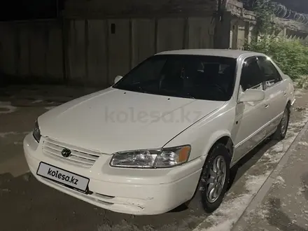 Toyota Camry 1998 года за 3 200 000 тг. в Павлодар