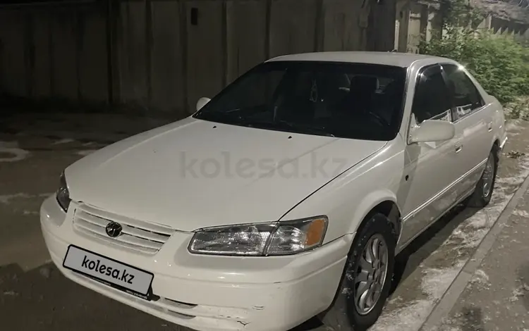 Toyota Camry 1998 года за 3 200 000 тг. в Павлодар
