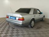 Mercedes-Benz E 230 1991 года за 1 000 000 тг. в Шымкент – фото 3