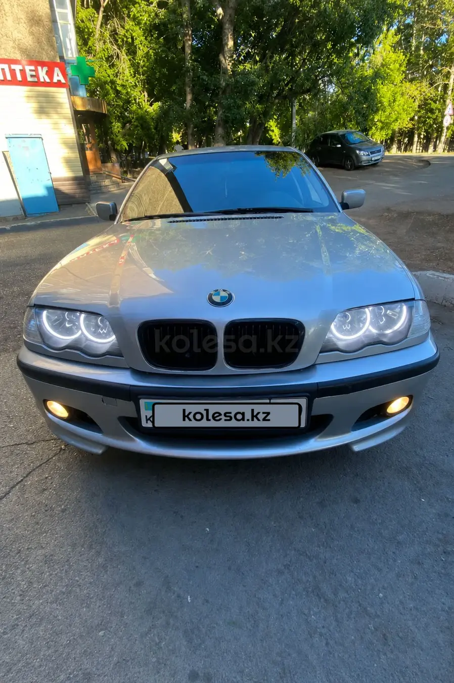 BMW 3 Series, 1999