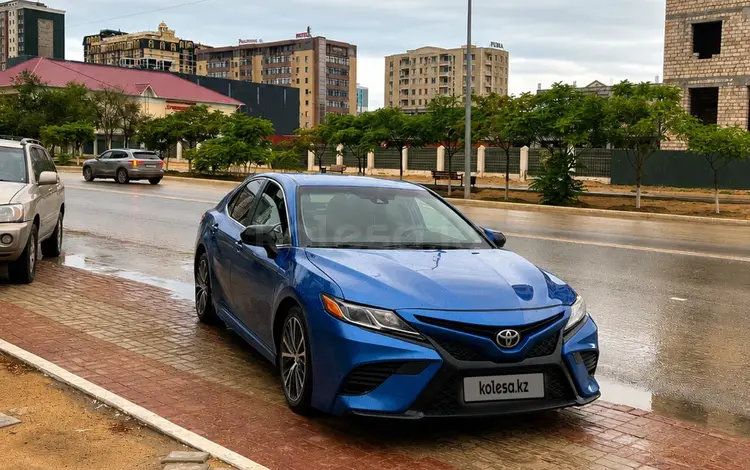 Toyota Camry 2019 года за 10 000 000 тг. в Актау