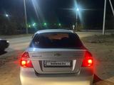 Chevrolet Aveo 2009 года за 2 500 000 тг. в Семей – фото 2