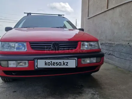 Volkswagen Passat 1995 года за 1 850 000 тг. в Шымкент – фото 14