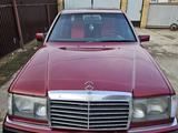 Mercedes-Benz E 260 1993 годаүшін2 100 000 тг. в Уральск – фото 2