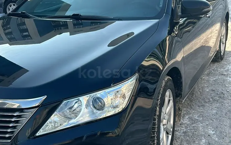 Toyota Camry 2014 годаfor9 800 000 тг. в Алматы